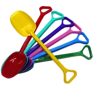 Classic, large children's spade